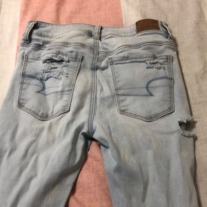 American Eagle Ripped jeans